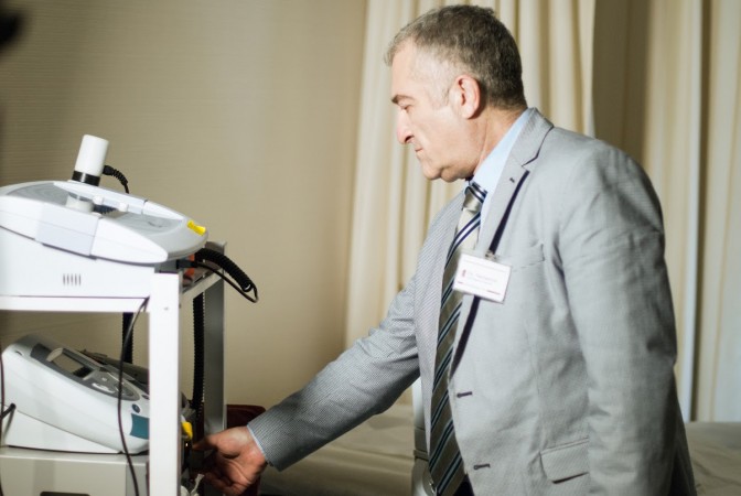 Сайт о том, как лечат людей и избавляют их от боли.